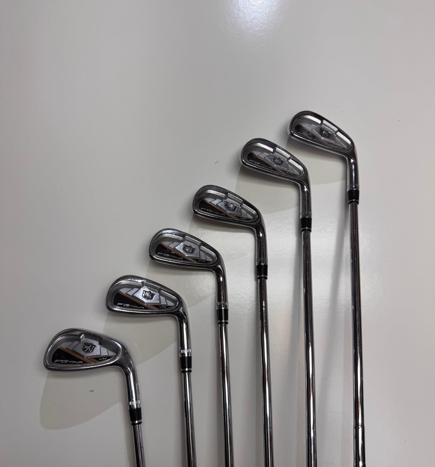 Wilson V4 FG Tour järnset