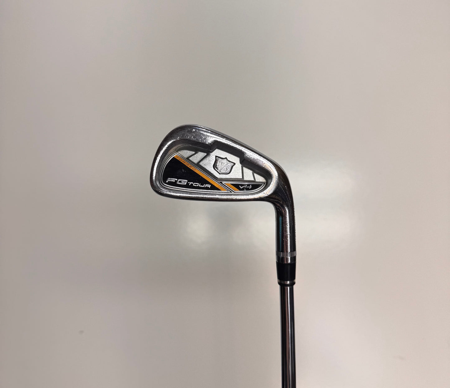 Wilson V4 FG Tour järnset