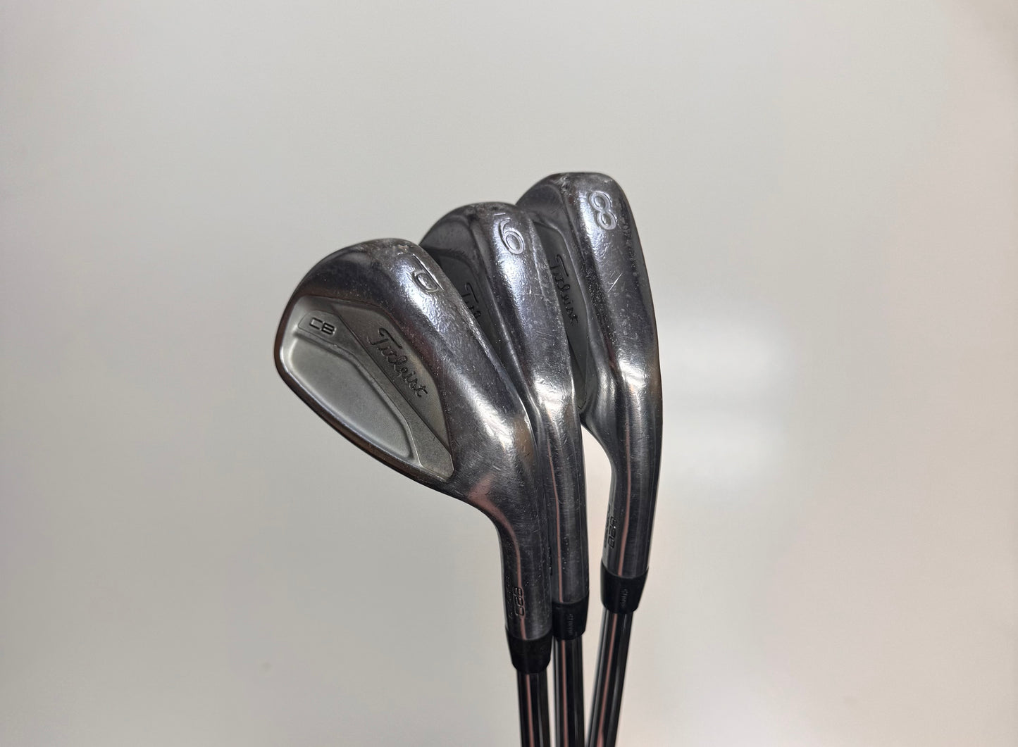 Titleist 620 CB / P-4 / X-Stiff