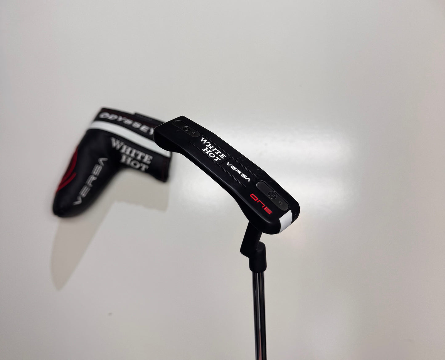 Odyssey white hot versa one putter