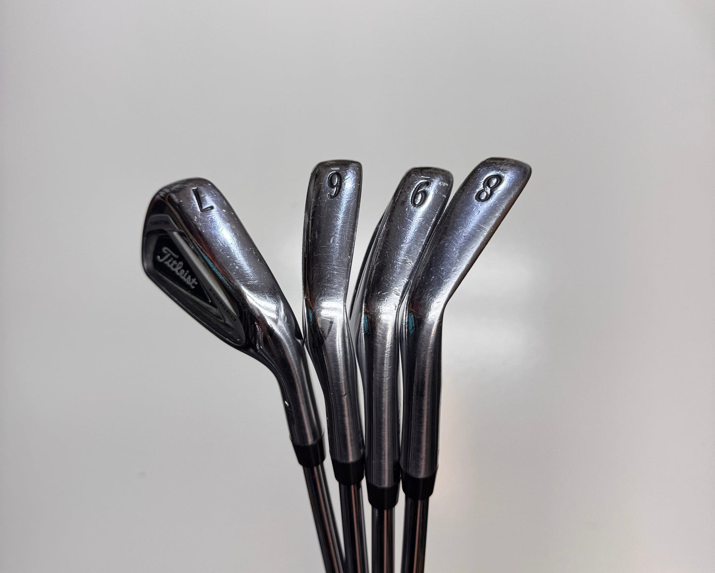 Titleist AP2 716 p-4 järnset
