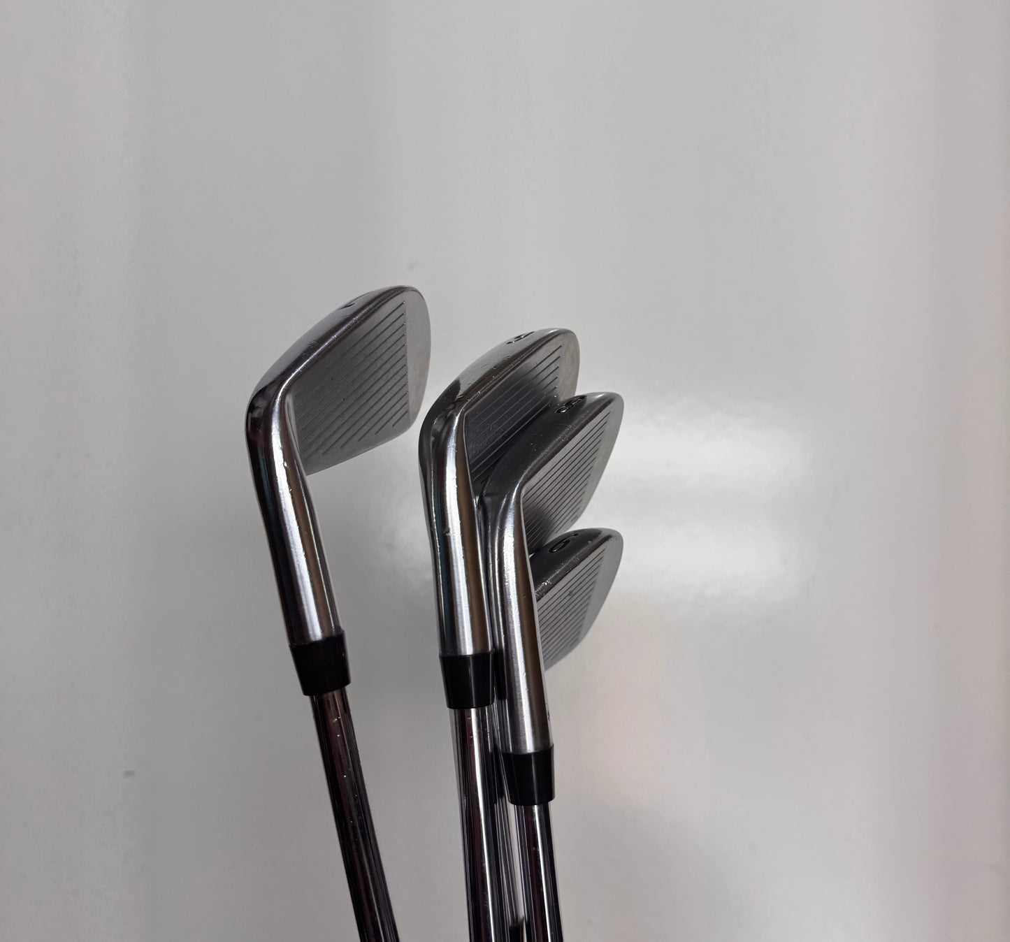 Titleist AP2 716 p-4 järnset