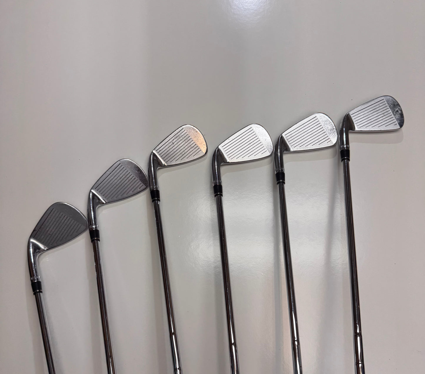 Wilson V4 FG Tour järnset